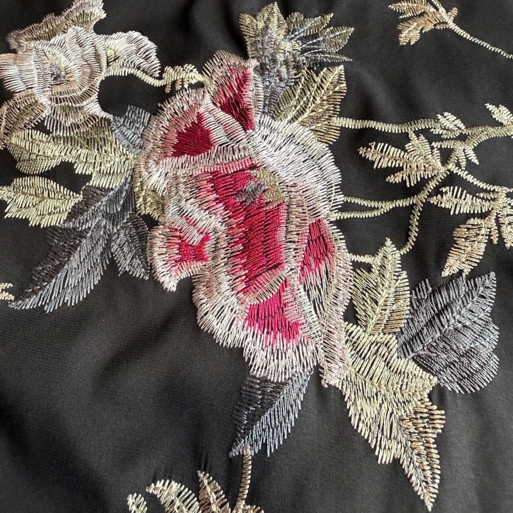 Free People‎ Womens Kimono Sleeve Embroidered Poncho Top Black Size S Boho Fairy - Picture 15 of 16